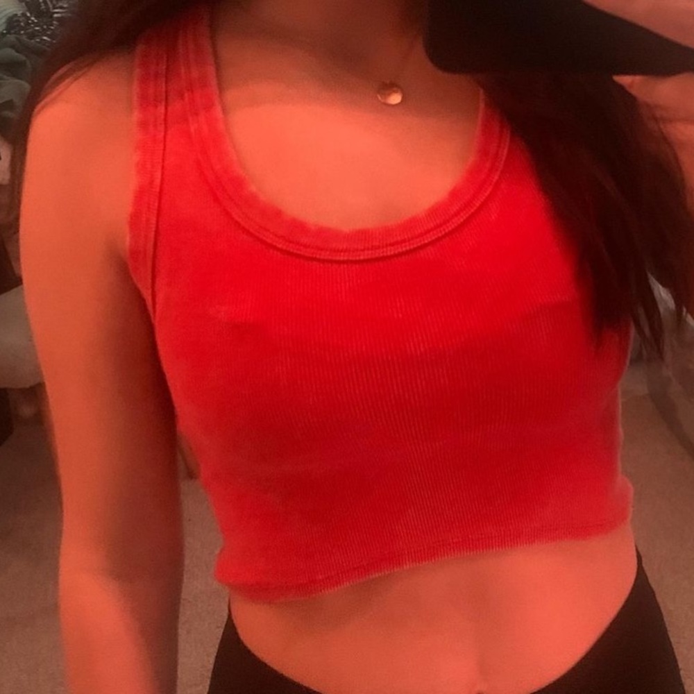 red tank top